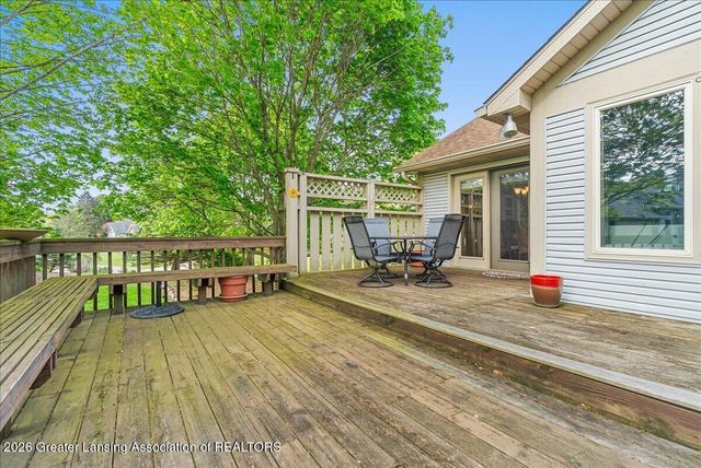 2550 Graduate Way, Holt, MI 48842