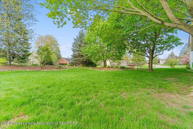 2550 Graduate Way, Holt, MI 48842