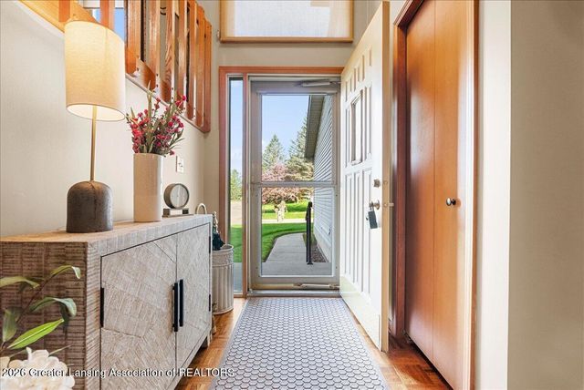 2550 Graduate Way, Holt, MI 48842