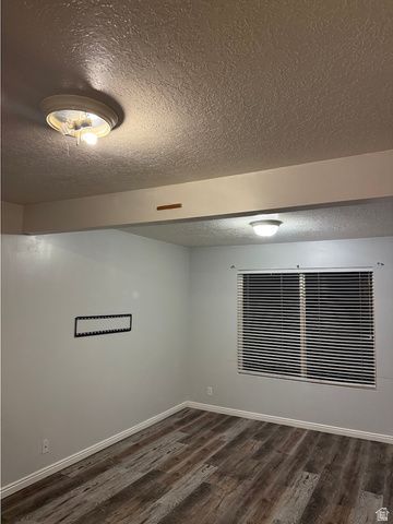 176 W SAVANNAH LN, Harrisville, UT 84414