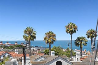 705 1/2 Goldenrod Avenue, Corona Del Mar, CA 92625