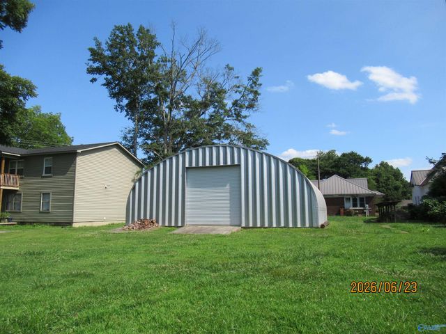 405 Main Street East, Hartselle, AL 35640