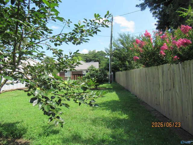 405 Main Street East, Hartselle, AL 35640