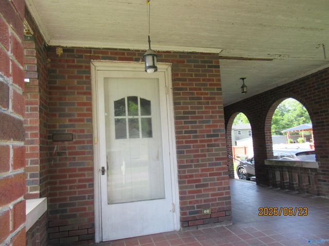 405 Main Street East, Hartselle, AL 35640