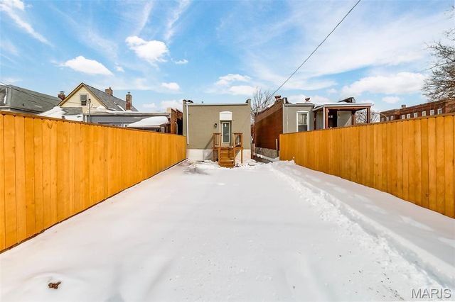 408 Fassen Street, St Louis, MO 63111