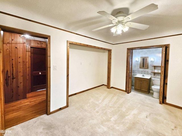 46700 Sugarbush Road, Chesterfield Twp, MI 48047