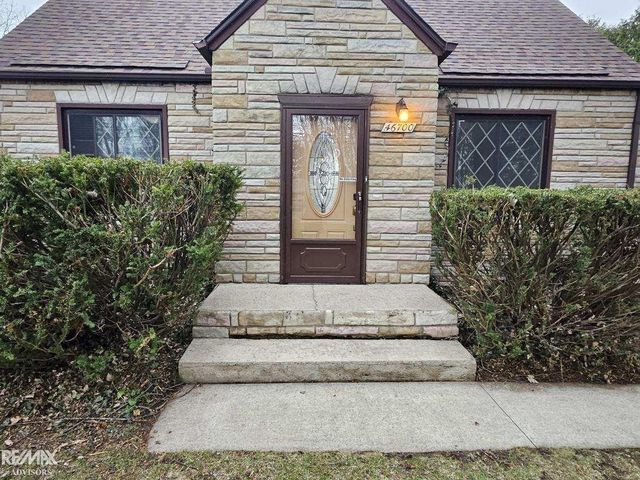 46700 Sugarbush Road, Chesterfield Twp, MI 48047