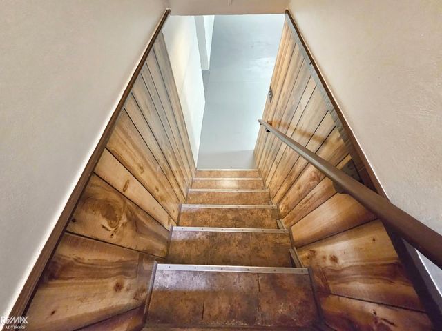46700 Sugarbush Road, Chesterfield Twp, MI 48047