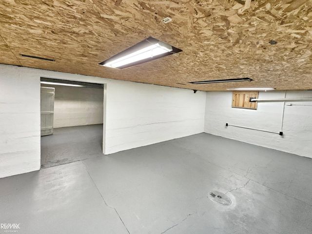 46700 Sugarbush Road, Chesterfield Twp, MI 48047