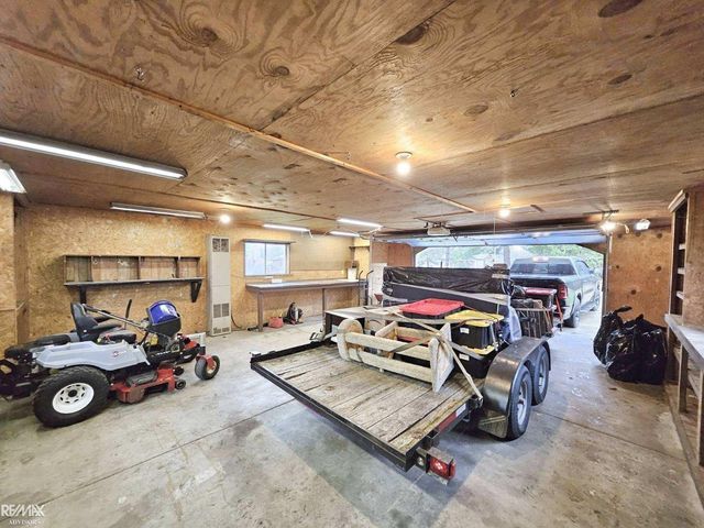 46700 Sugarbush Road, Chesterfield Twp, MI 48047