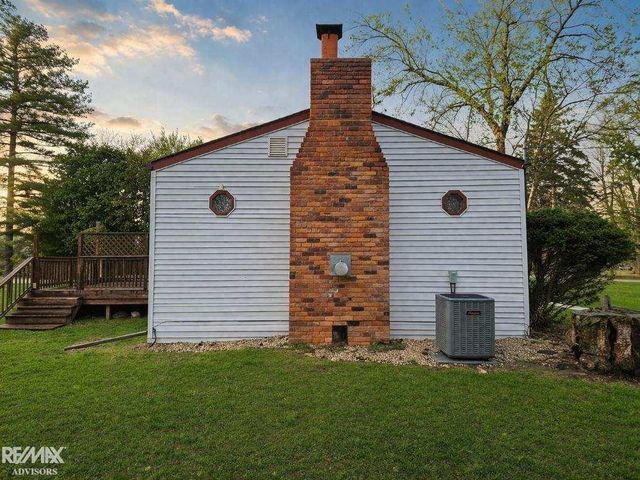 46700 Sugarbush Road, Chesterfield Twp, MI 48047