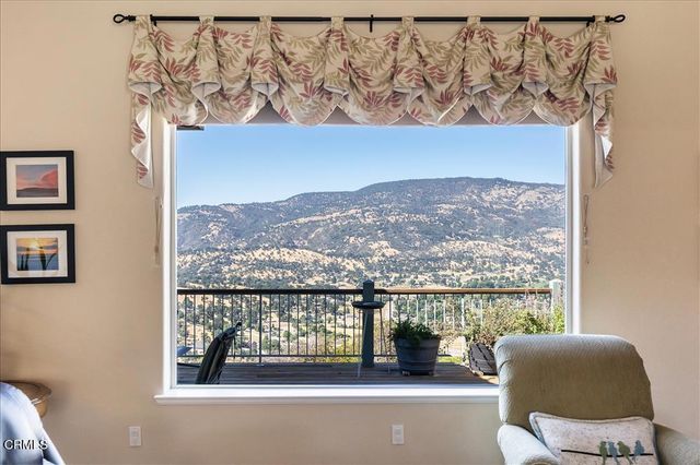 30730 Fox Ridge Court, Tehachapi, CA 93561