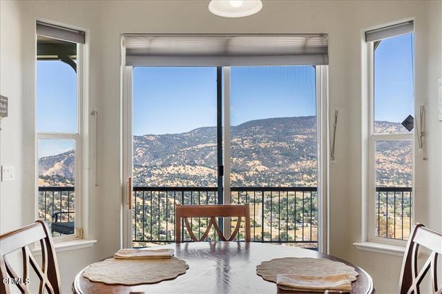 30730 Fox Ridge Court, Tehachapi, CA 93561