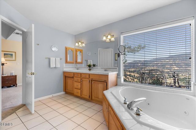 30730 Fox Ridge Court, Tehachapi, CA 93561