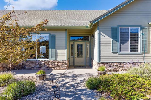 30730 Fox Ridge Court, Tehachapi, CA 93561