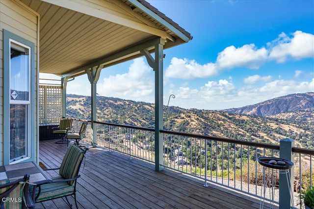 30730 Fox Ridge Court, Tehachapi, CA 93561