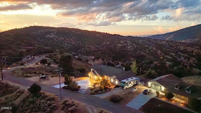 30730 Fox Ridge Court, Tehachapi, CA 93561