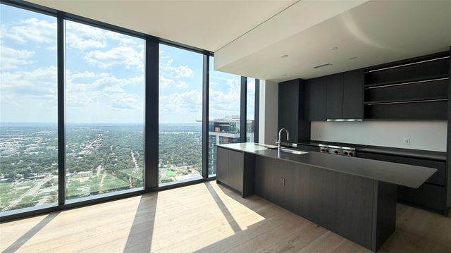 610 Davis ST 4007, Austin, TX 78701