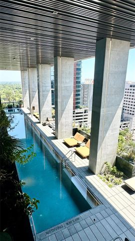610 Davis ST 4007, Austin, TX 78701