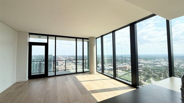 610 Davis ST 4007, Austin, TX 78701