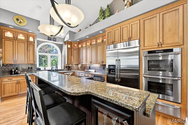 10600 Country View Drive, Creve Coeur, MO 63141