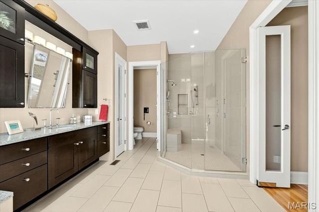 10600 Country View Drive, Creve Coeur, MO 63141