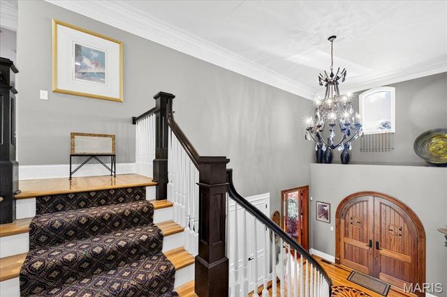 10600 Country View Drive, Creve Coeur, MO 63141