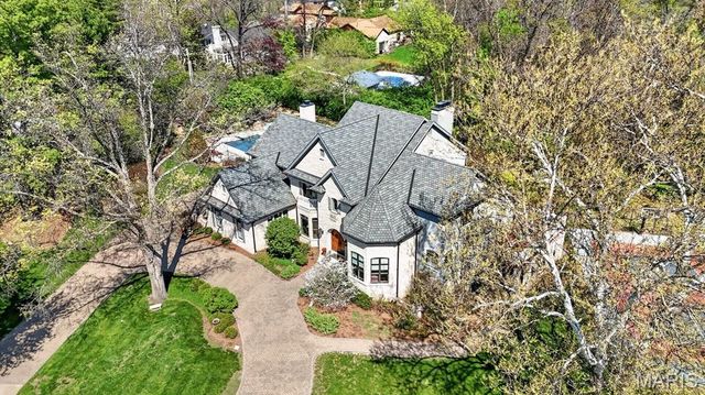 10600 Country View Drive, Creve Coeur, MO 63141