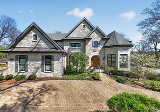 10600 Country View Drive, Creve Coeur, MO 63141