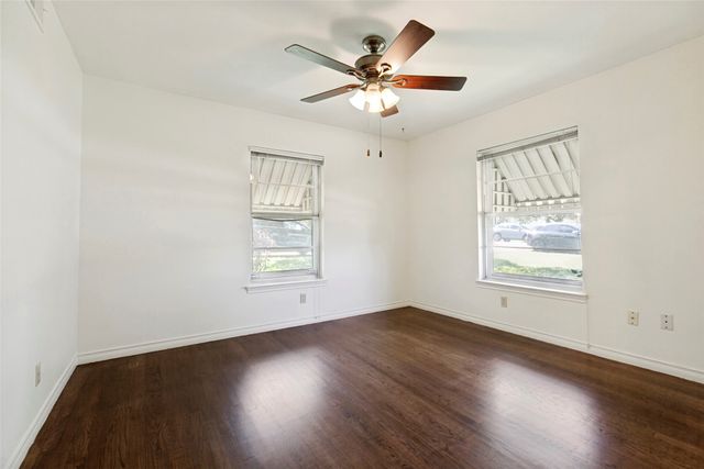 301 Hillcrest Avenue, Richardson, TX 75081