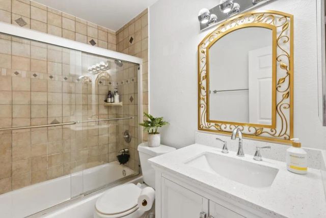 10665 Escobar Drive, San Diego, CA 92124