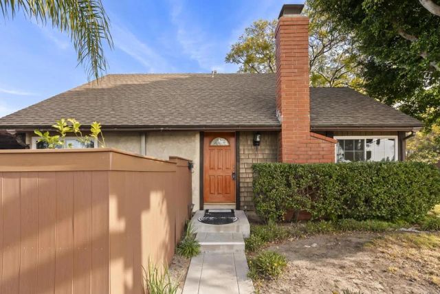 10665 Escobar Drive, San Diego, CA 92124