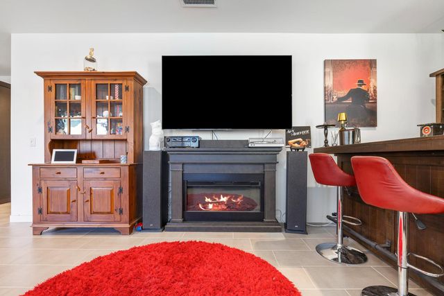 4286 Oak Knoll Road, Madera, CA 93636