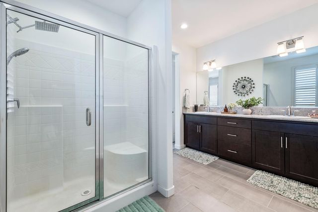 4286 Oak Knoll Road, Madera, CA 93636