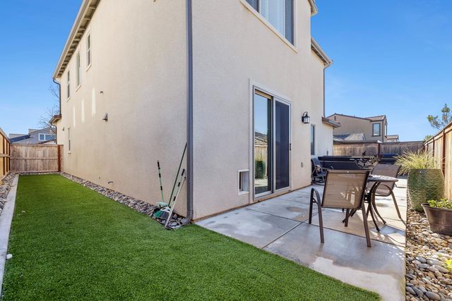 4286 Oak Knoll Road, Madera, CA 93636