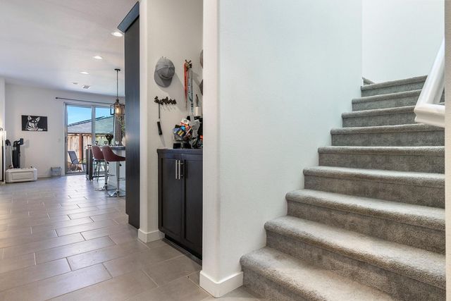 4286 Oak Knoll Road, Madera, CA 93636