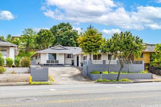 1297 Ala Napunani Street, Honolulu, HI 96818