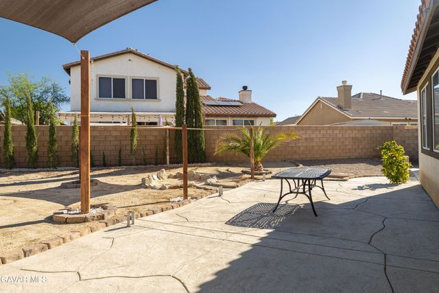 6550 Bicknell Court Court, Palmdale, CA 93552