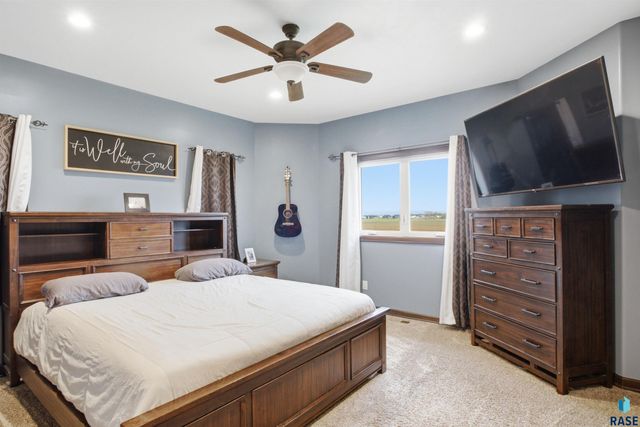 46878 270Th St St Street, Tea, SD 57064