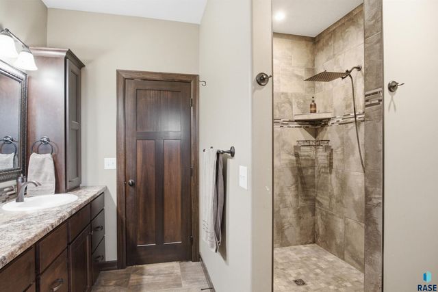 46878 270Th St St Street, Tea, SD 57064