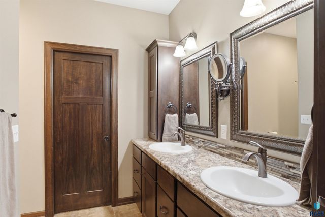 46878 270Th St St Street, Tea, SD 57064