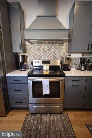 1102 E OLDTOWN RD, Cumberland, MD 21502