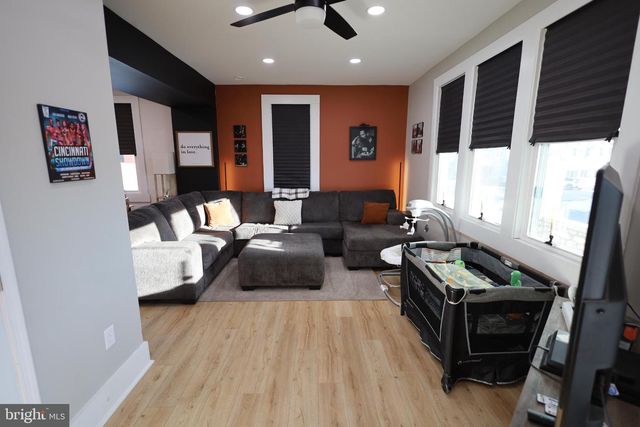 1102 E OLDTOWN RD, Cumberland, MD 21502