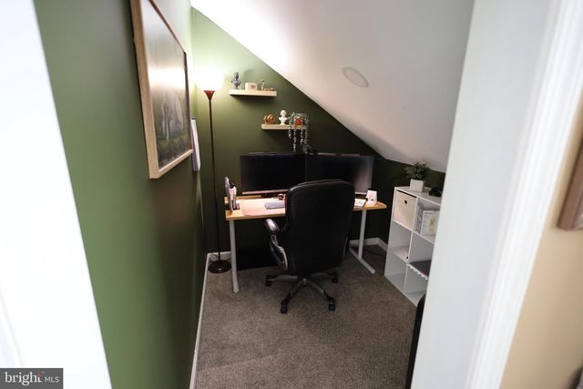 1102 E OLDTOWN RD, Cumberland, MD 21502