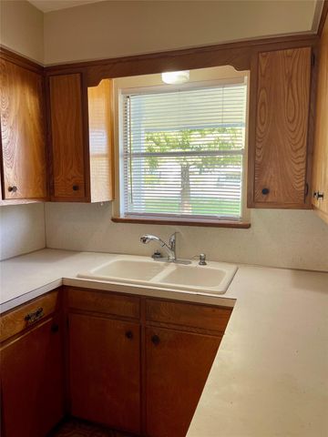 3106 Ferry Road, Baytown, TX 77520