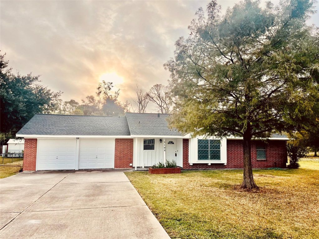 3106 Ferry Road, Baytown, TX 77520