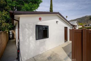 1361 Alameda Avenue A, Glendale, CA 91201
