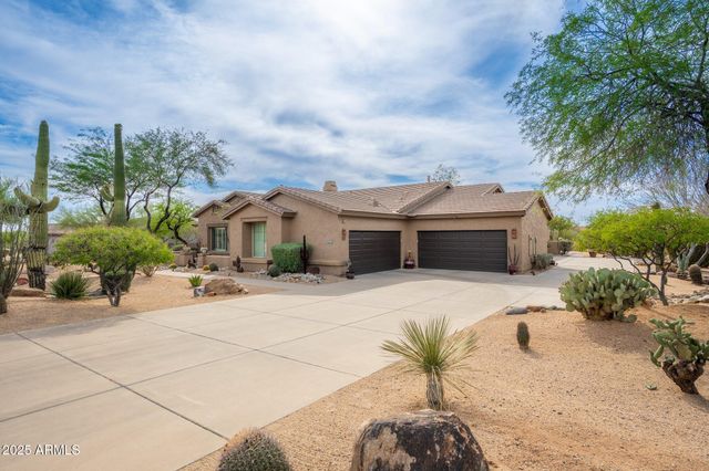 5712 E Blue Sky Drive, Scottsdale, AZ 85266