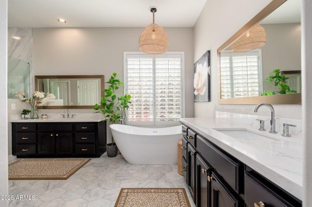 5712 E Blue Sky Drive, Scottsdale, AZ 85266