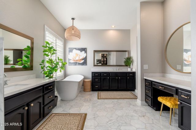 5712 E Blue Sky Drive, Scottsdale, AZ 85266